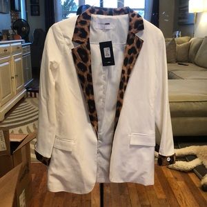 White and leopard print blazer.